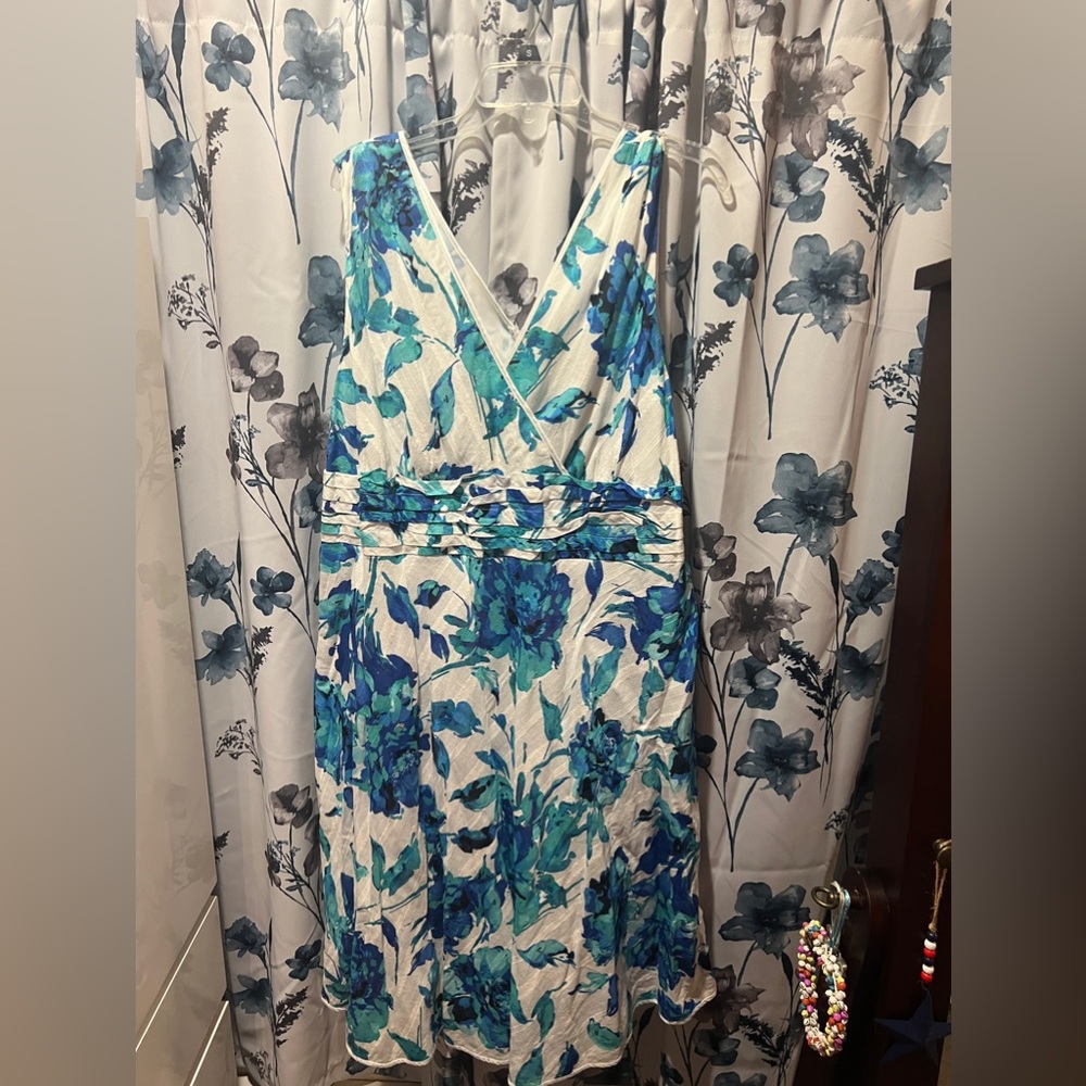 Floral dress